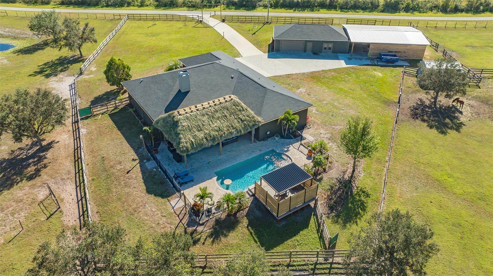 Property Photo: 25205 67th Avenue E FL 34251