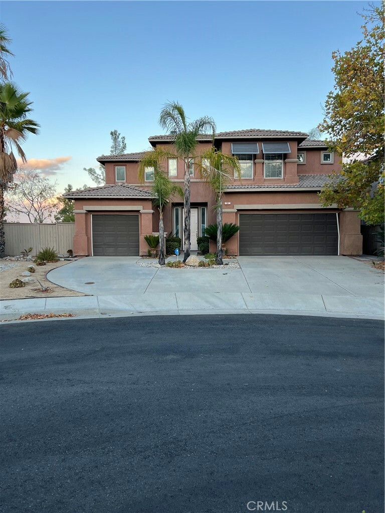 31 Ponte Brava  Lake Elsinore CA 92532 photo