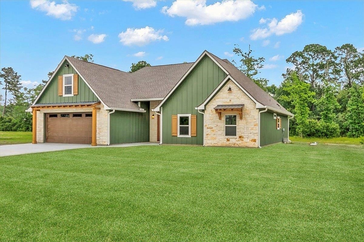 Property Photo:  2820 Cypress Shadow Lane  TX 77632 