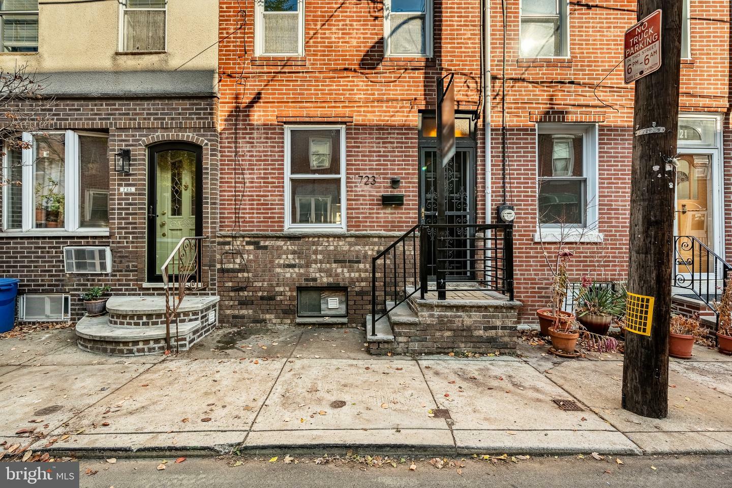 Property Photo:  723 Earp Street  PA 19147 