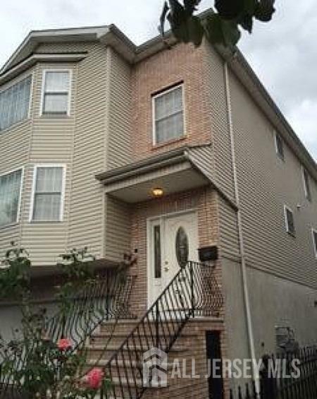 Property Photo:  115 Fabyan Place  NJ 07112 