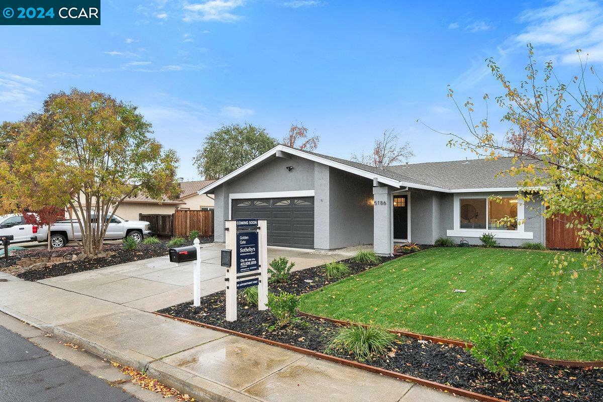 Property Photo:  5186 Bianca Way  CA 94550 