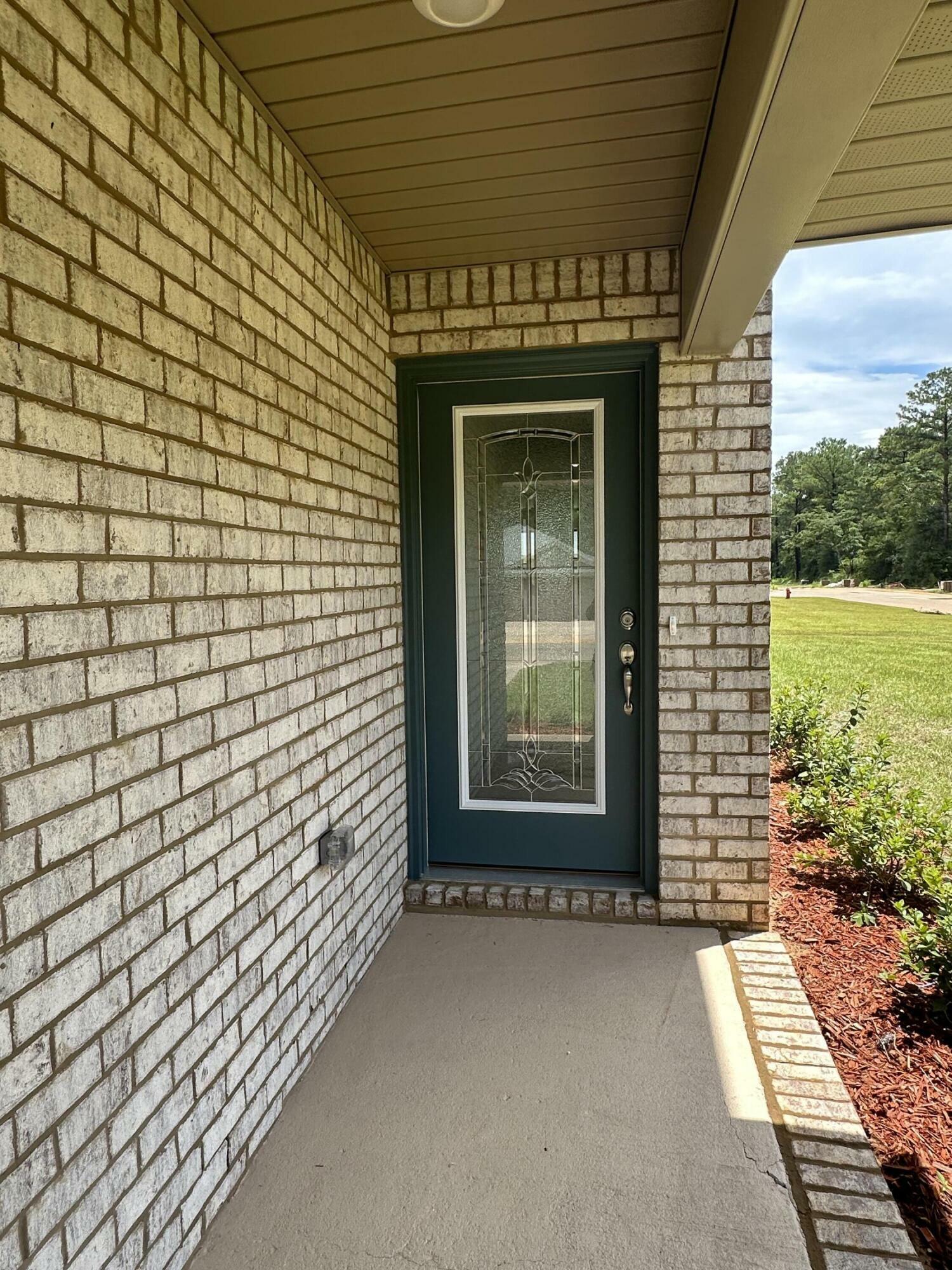 Property Photo:  169 Ridgeway Circle  FL 32536 