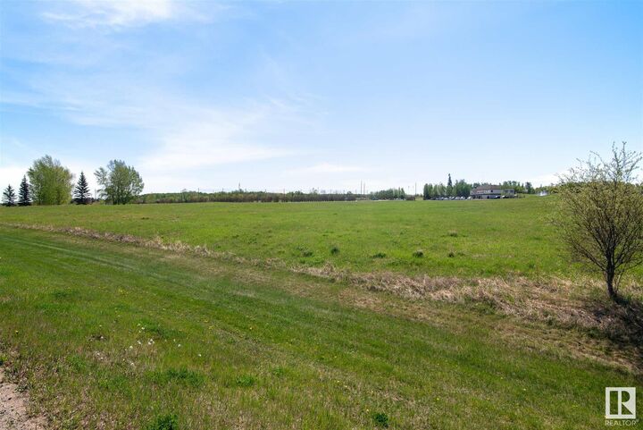 Property Photo:  Highway 28 Twp Rd 611  AB T9N 2G9 