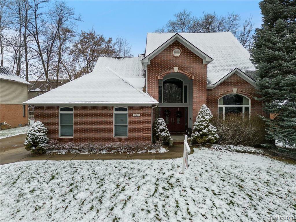 Property Photo:  29447 Crawford  MI 48331 2422 