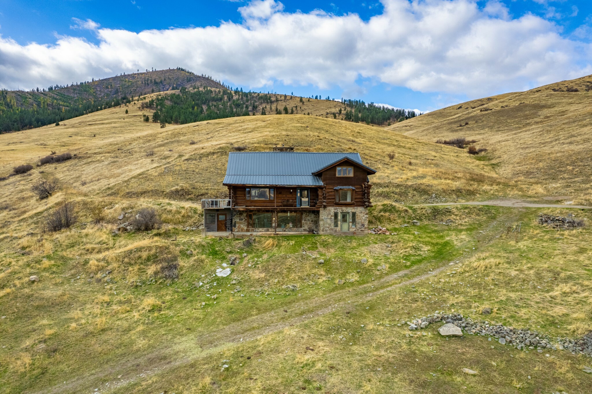 Property Photo:  54 W Magpie Creek Road  MT 59831 