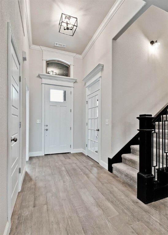 Property Photo:  1912 Charles Street  AR 72751 