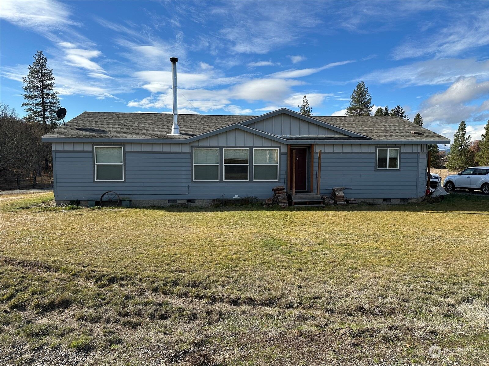 Property Photo: 706 Centerville Highway WA 98613