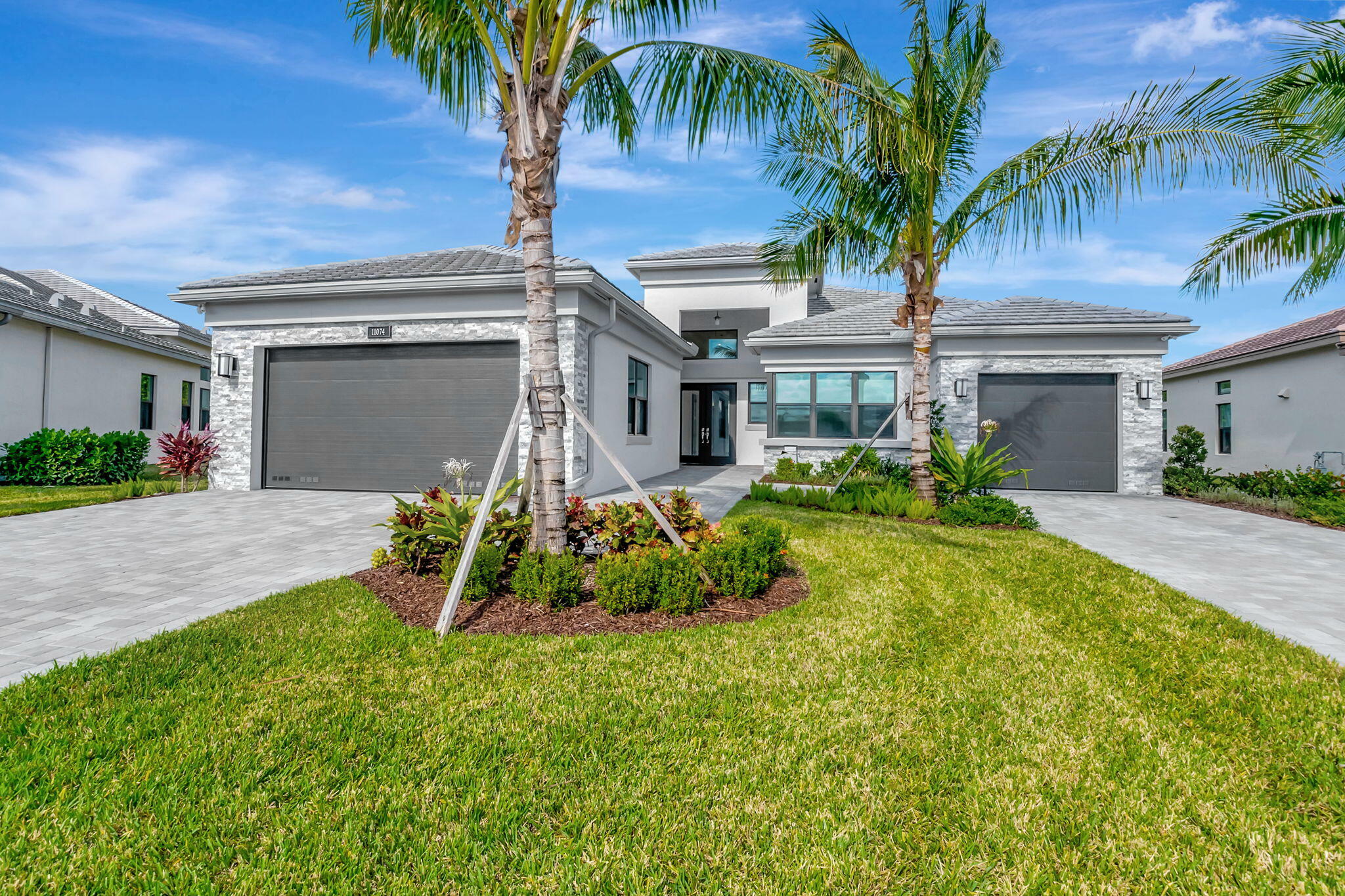 Property Photo:  11074 Glen Orchard Lane  FL 33473 