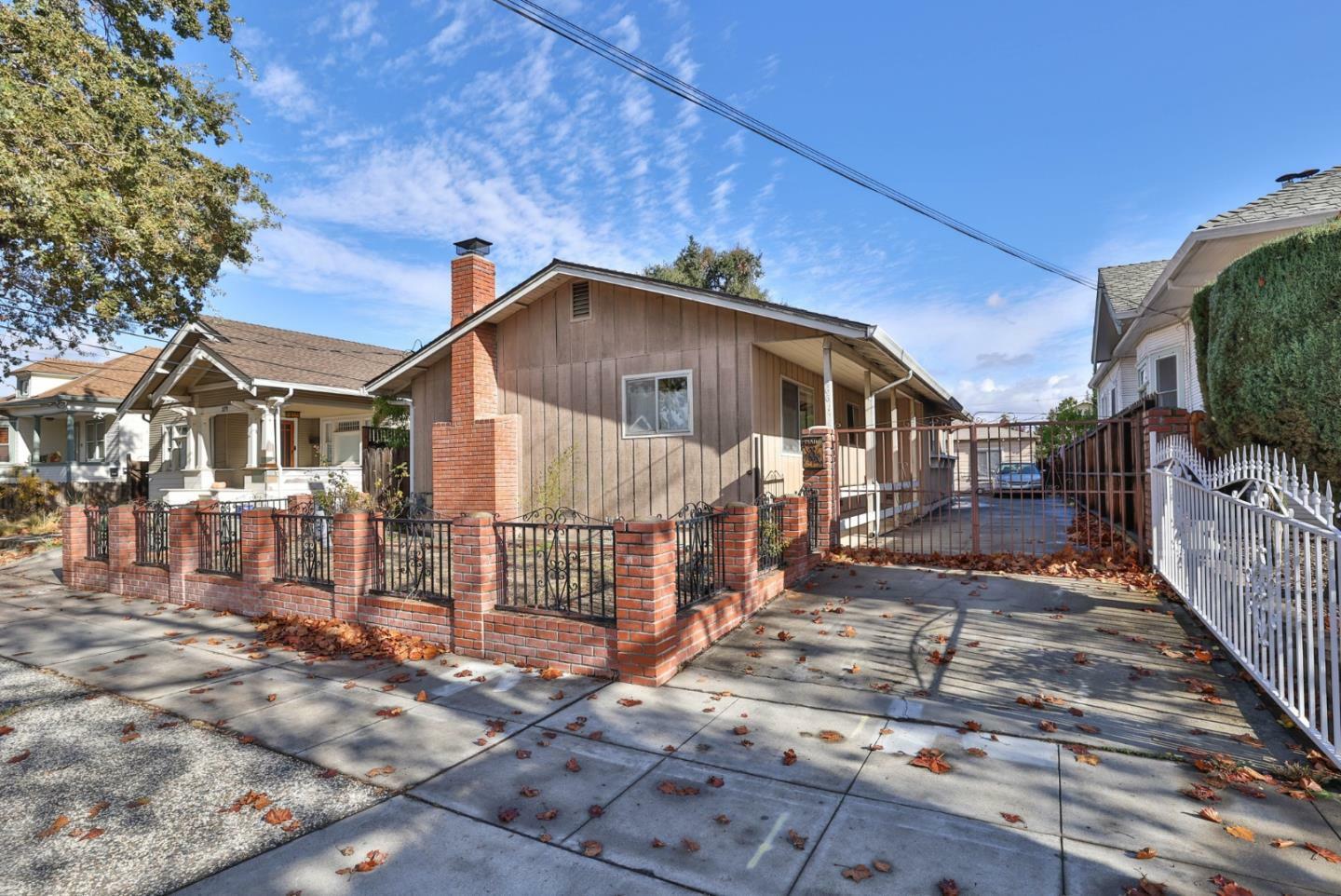 Property Photo:  266 North 11th Street  CA 95112 