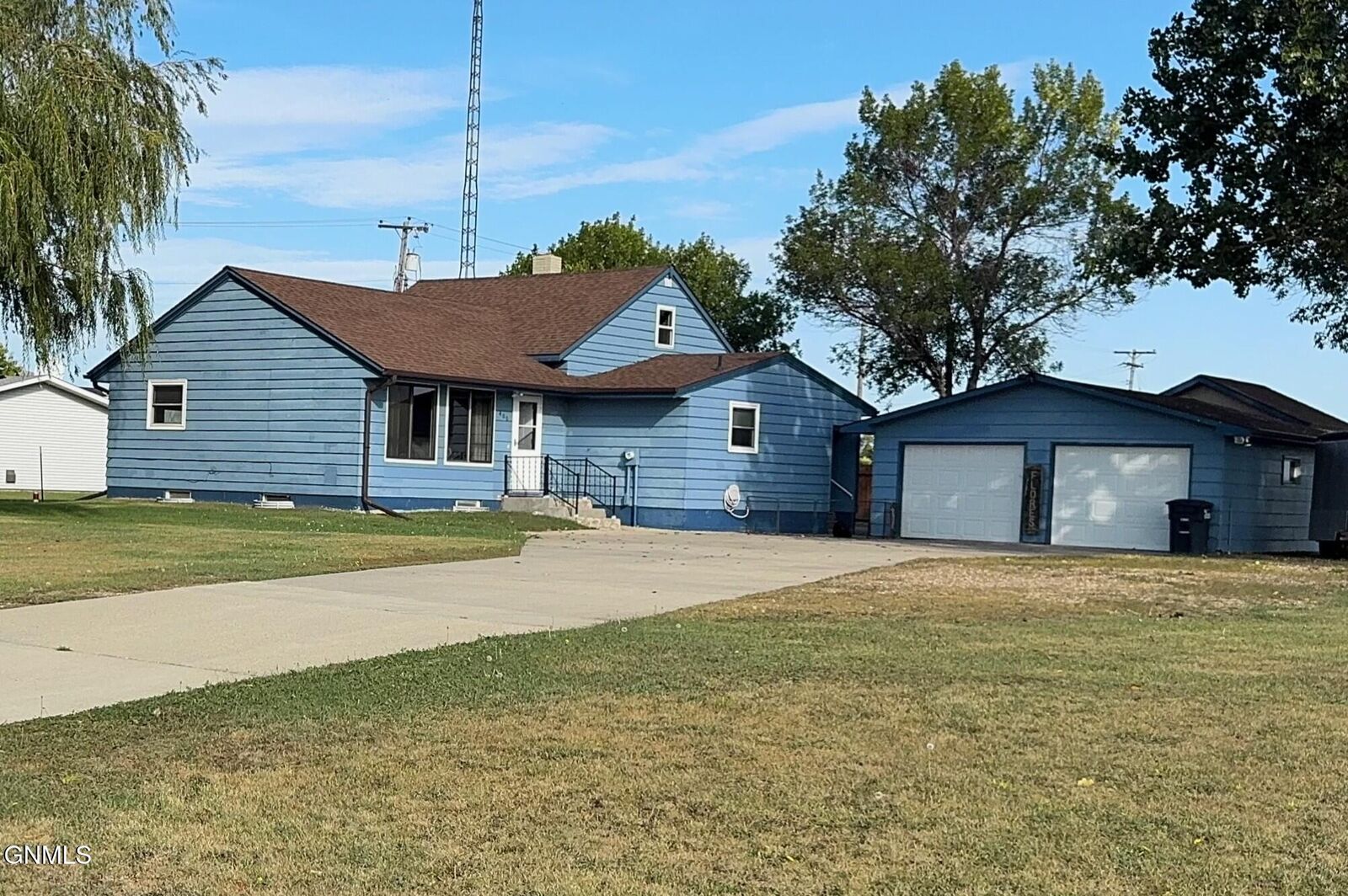 Property Photo:  400 North N  ND 58341 