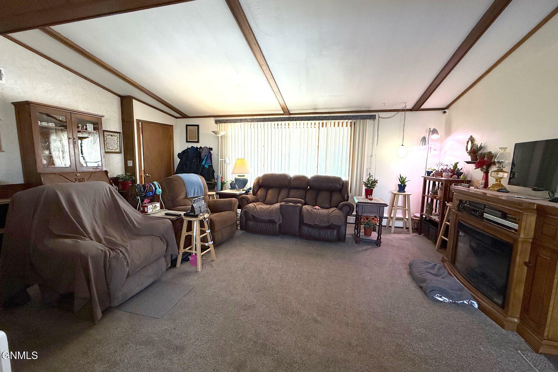 Property Photo: 1505 4th Avenue SW ND 58401