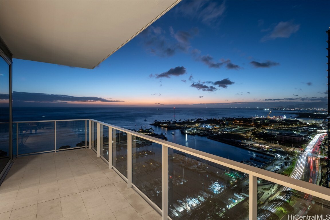 Property Photo:  1118 Ala Moana Boulevard 2801  HI 96814 