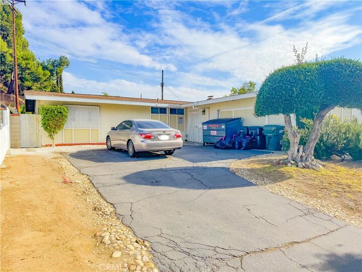 Property Photo:  848 N Maple Avenue  CA 90640 