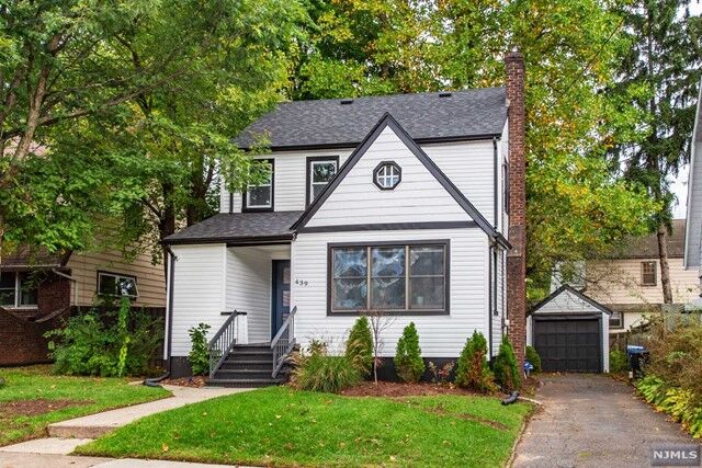 Property Photo:  439 Sagamore Avenue  NJ 07666 