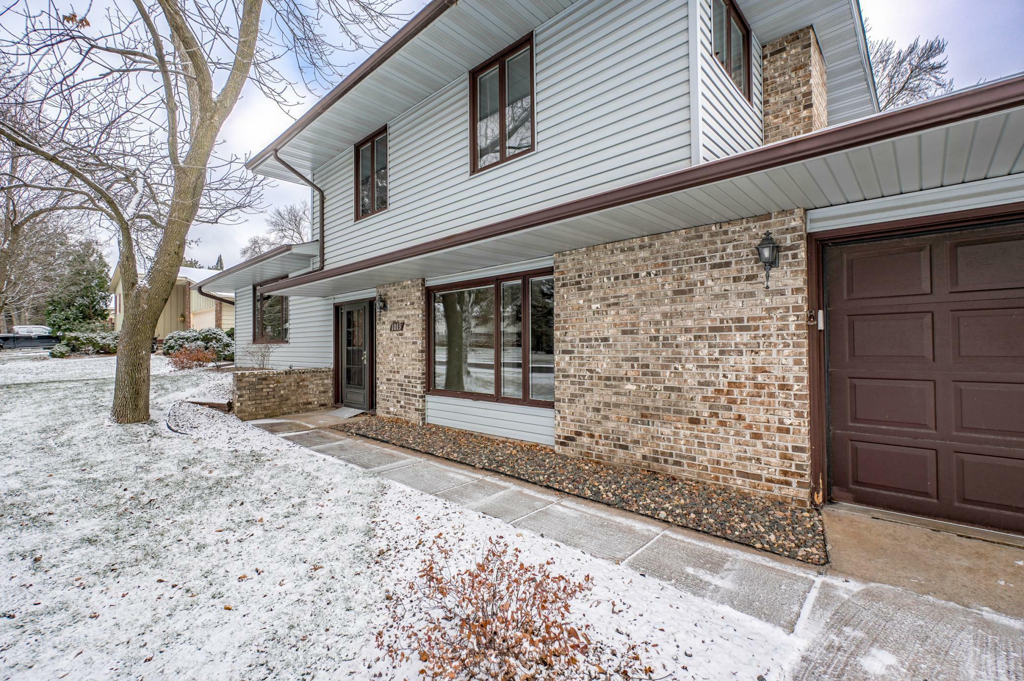 Property Photo:  1013 Northland Avenue  MN 55082 