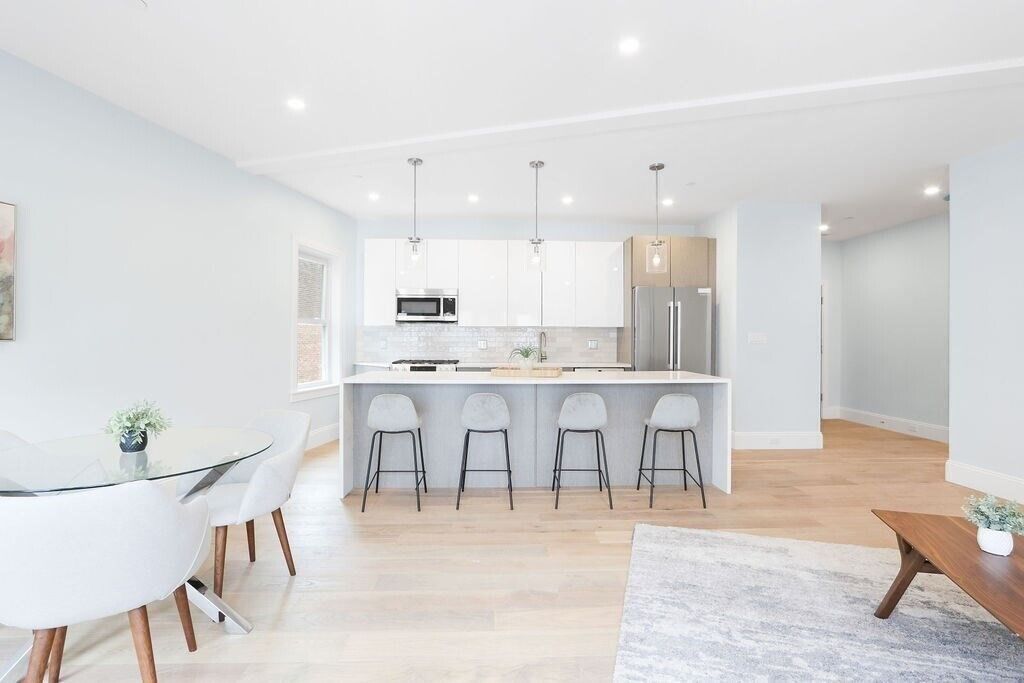 Property Photo:  21 Glen Rd 15  MA 02130 