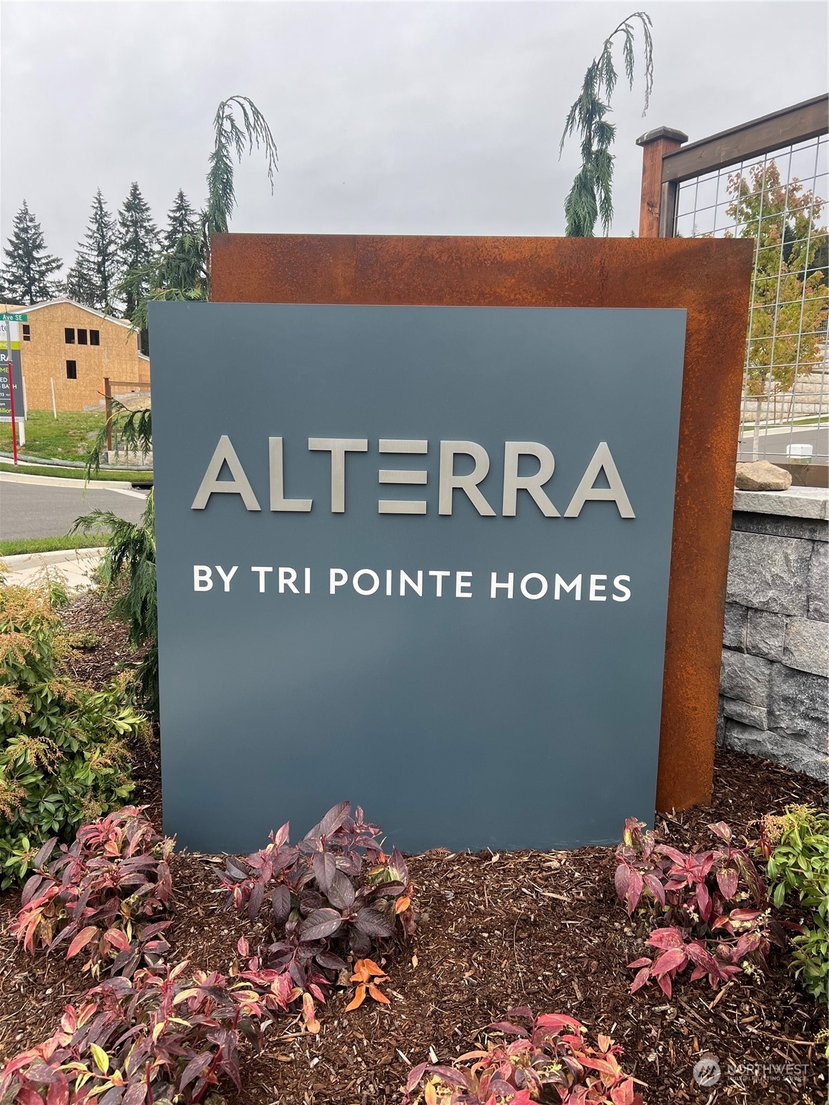 Property Photo: 13734 SE 84th Street 14 WA 98059