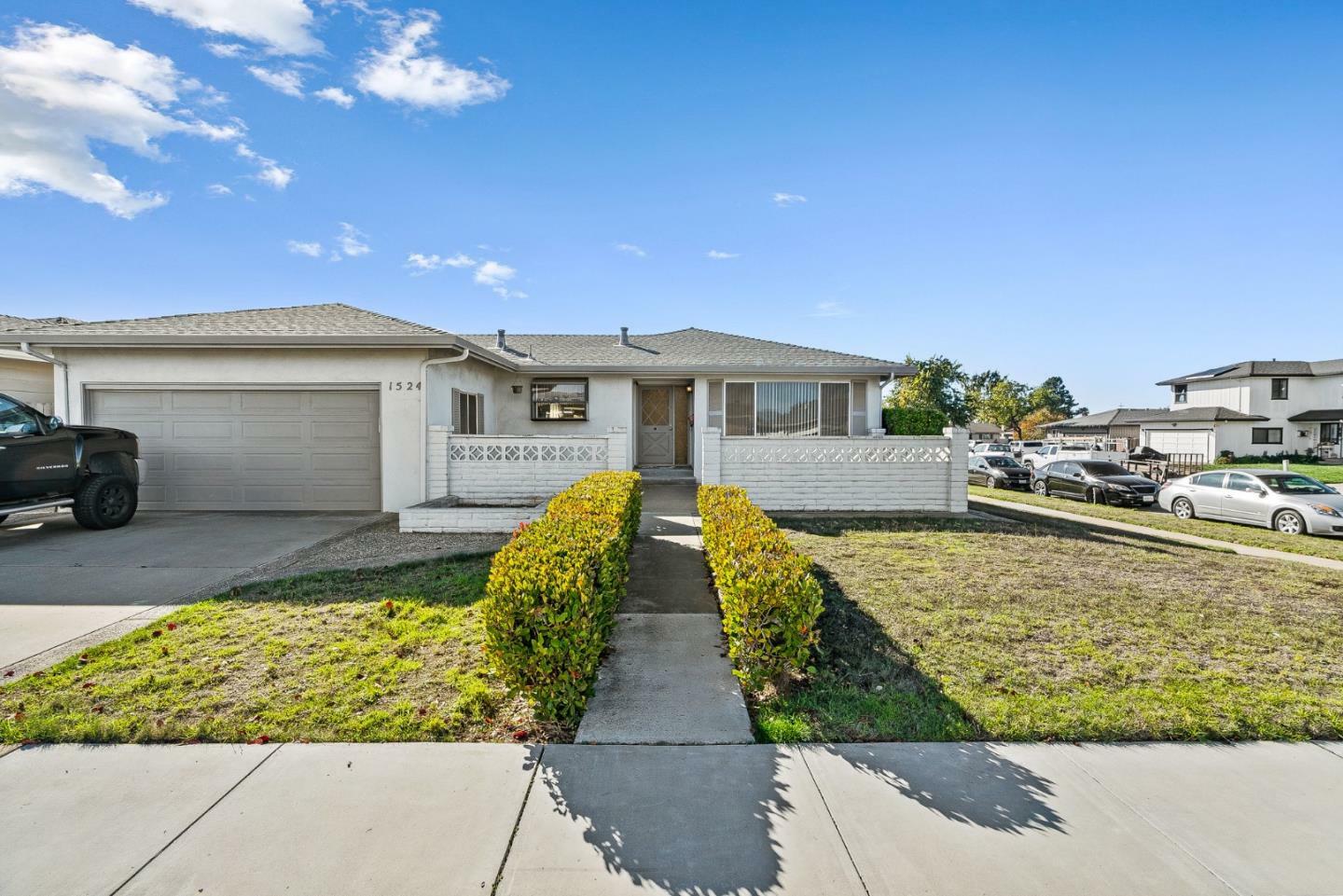 Property Photo:  1524 Los Altos Way  CA 93906 