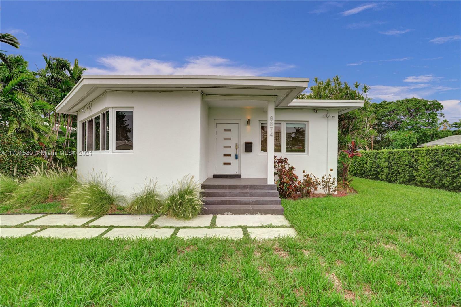 Property Photo:  8874 Carlyle Ave  FL 33154 