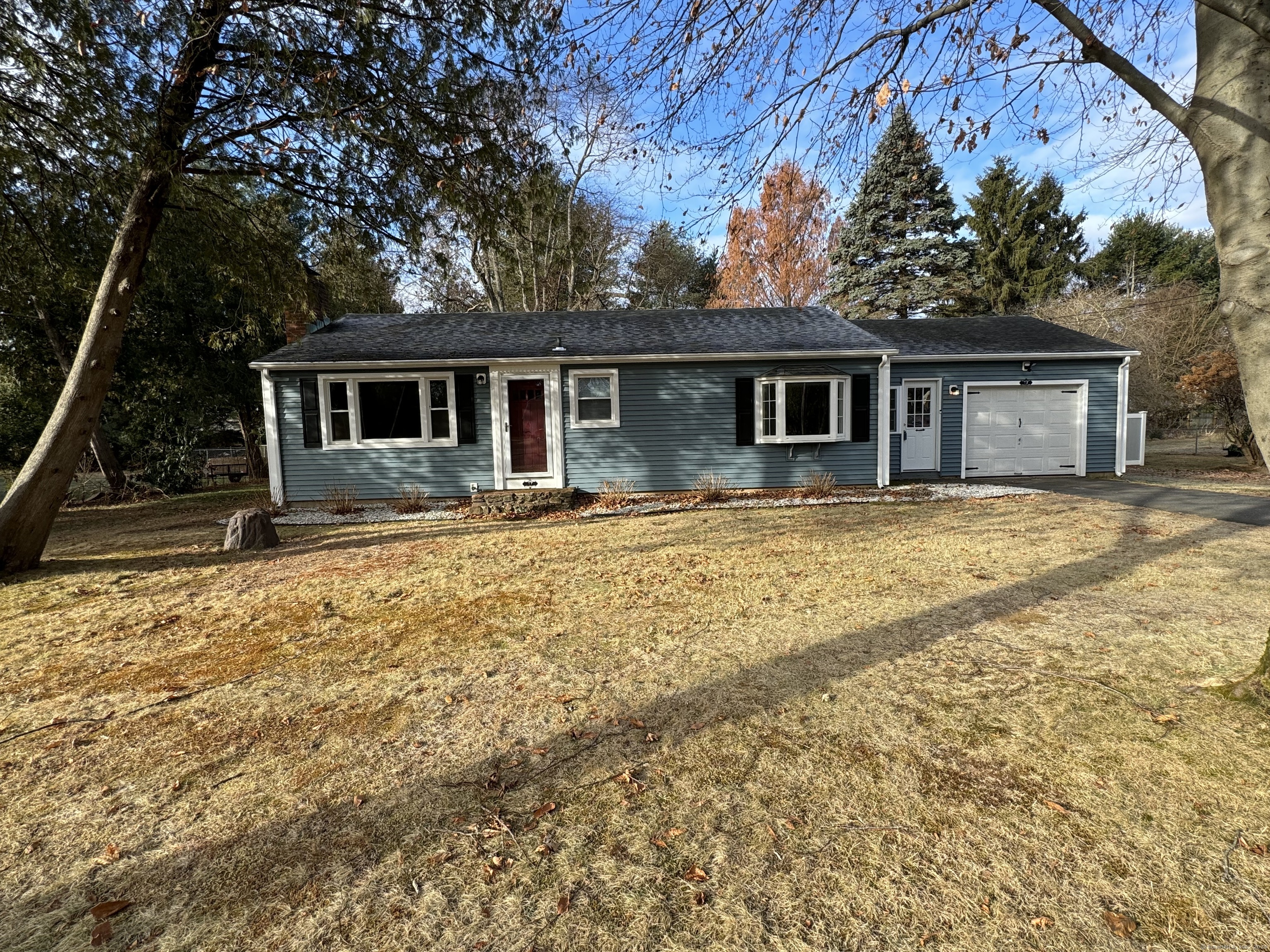 Property Photo: 17 Fairlawn Street CT 06032