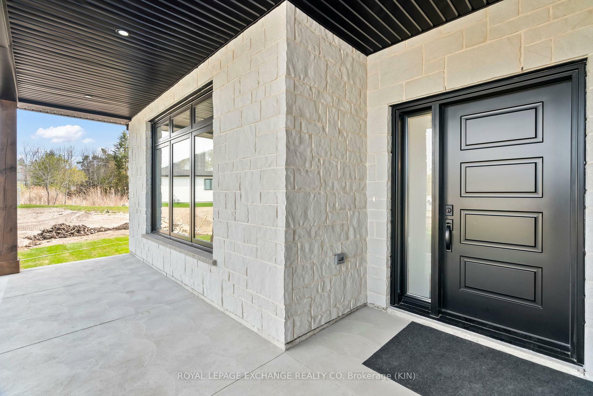 Property Photo:  55 Mercedes Crescent  ON N2Z 1G8 