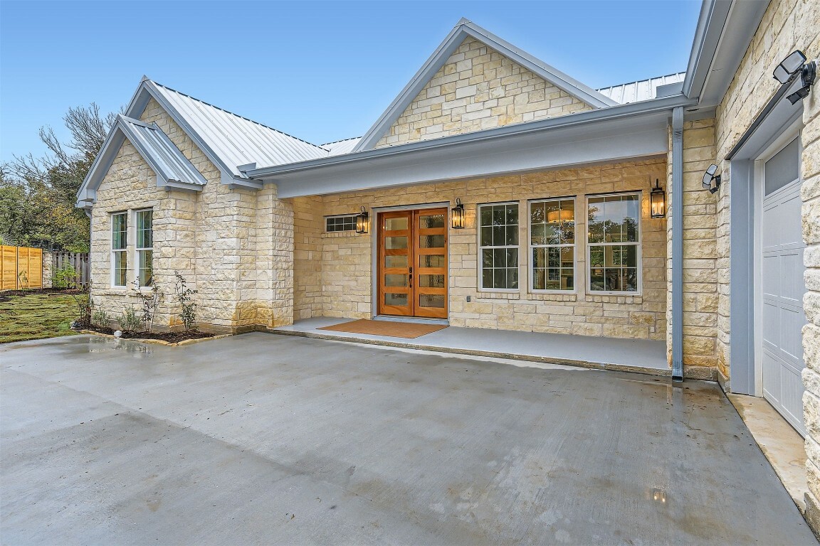 Property Photo: 205 Vitex Drive TX 78734