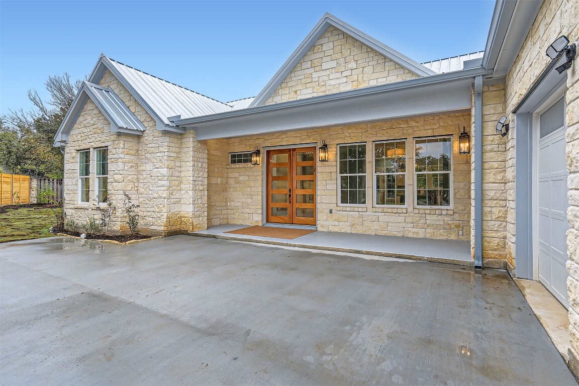 Property Photo: 205 Vitex Drive TX 78734