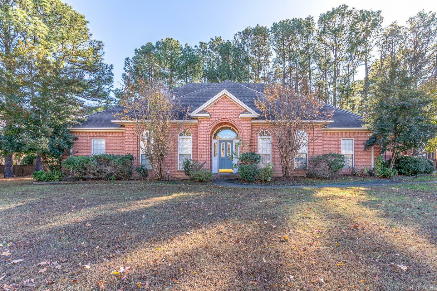 Property Photo: 1009 Rossland Dr AR 72404