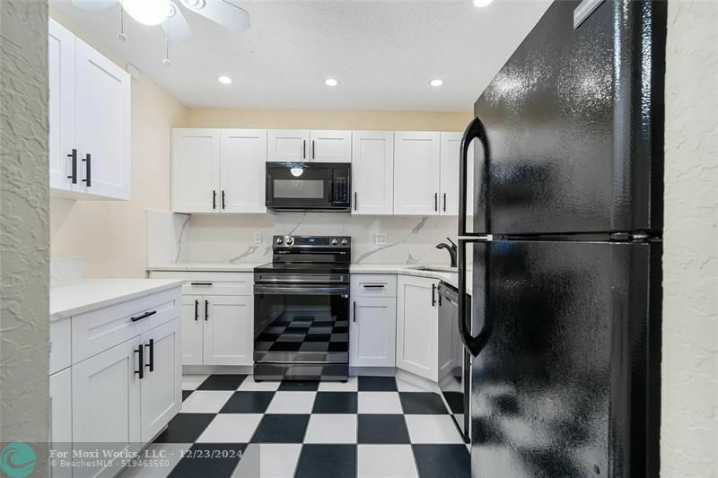 Property Photo:  4746 NW 22nd St 4746  FL 33063 