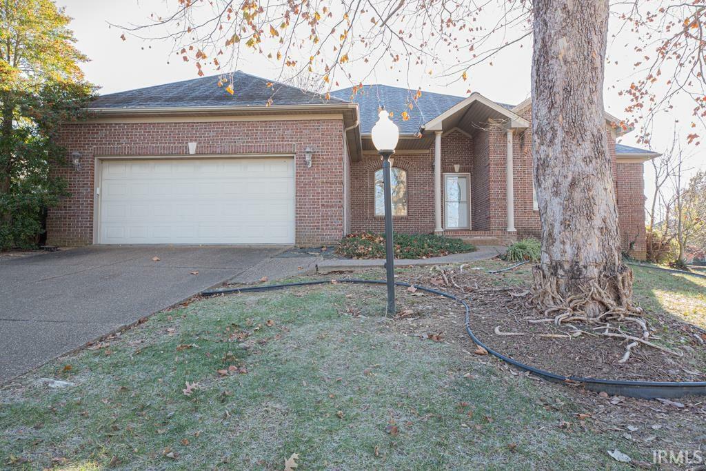 Property Photo:  6211 Laurel Ridge Drive  IN 47630 