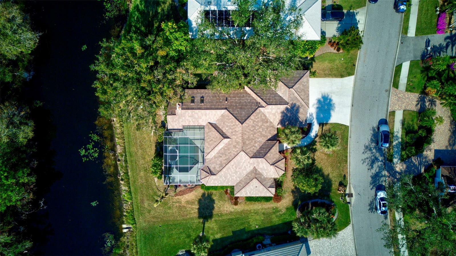 Property Photo:  4724 White Tail Lane  FL 34238 