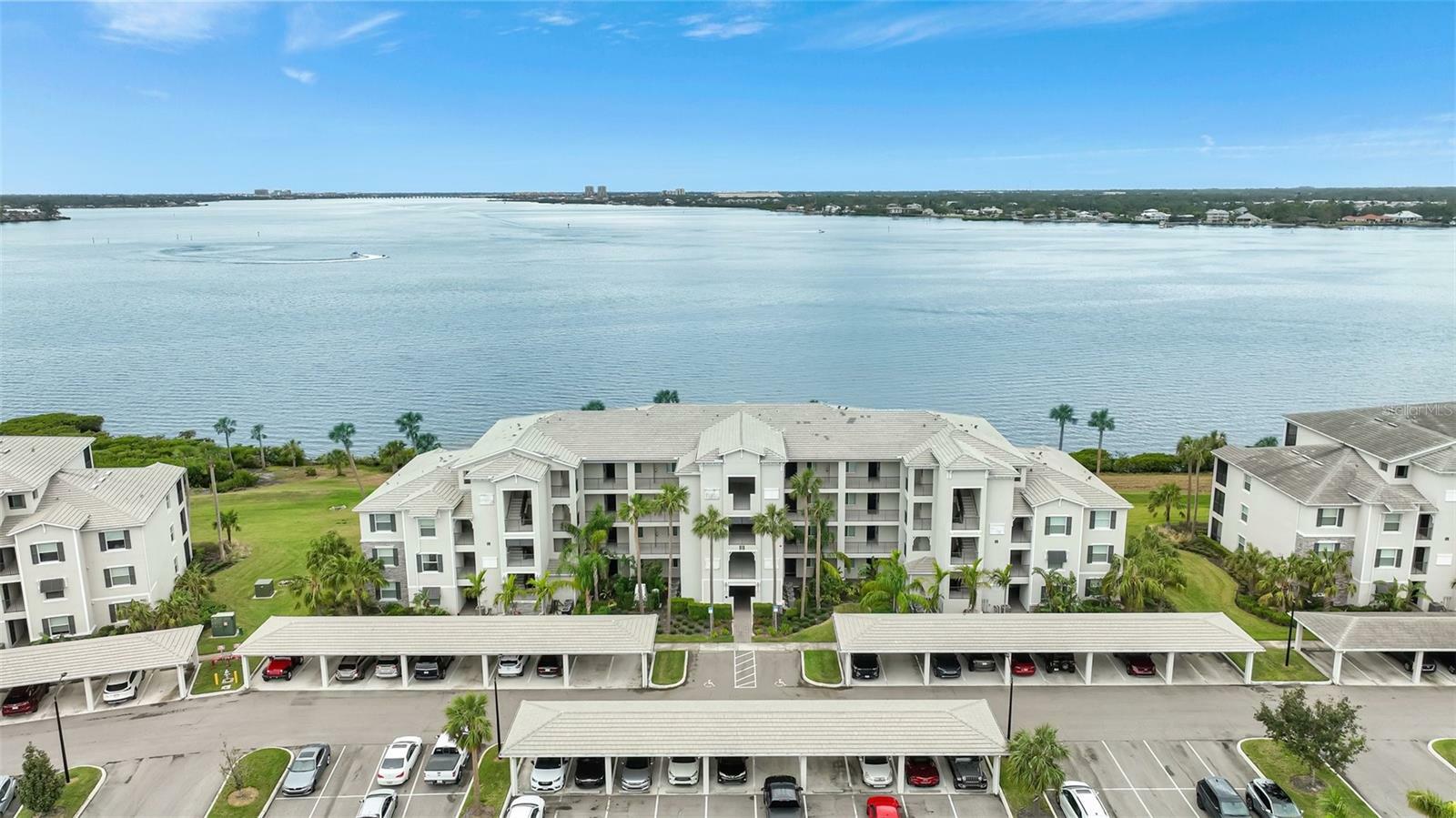 Property Photo:  910 Tidewater Shores Loop 304  FL 34208 