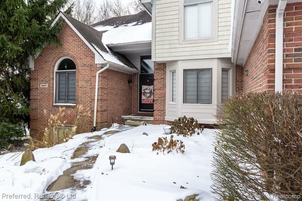 Property Photo: 9829 Forest Ridge Drive MI 48348 4163