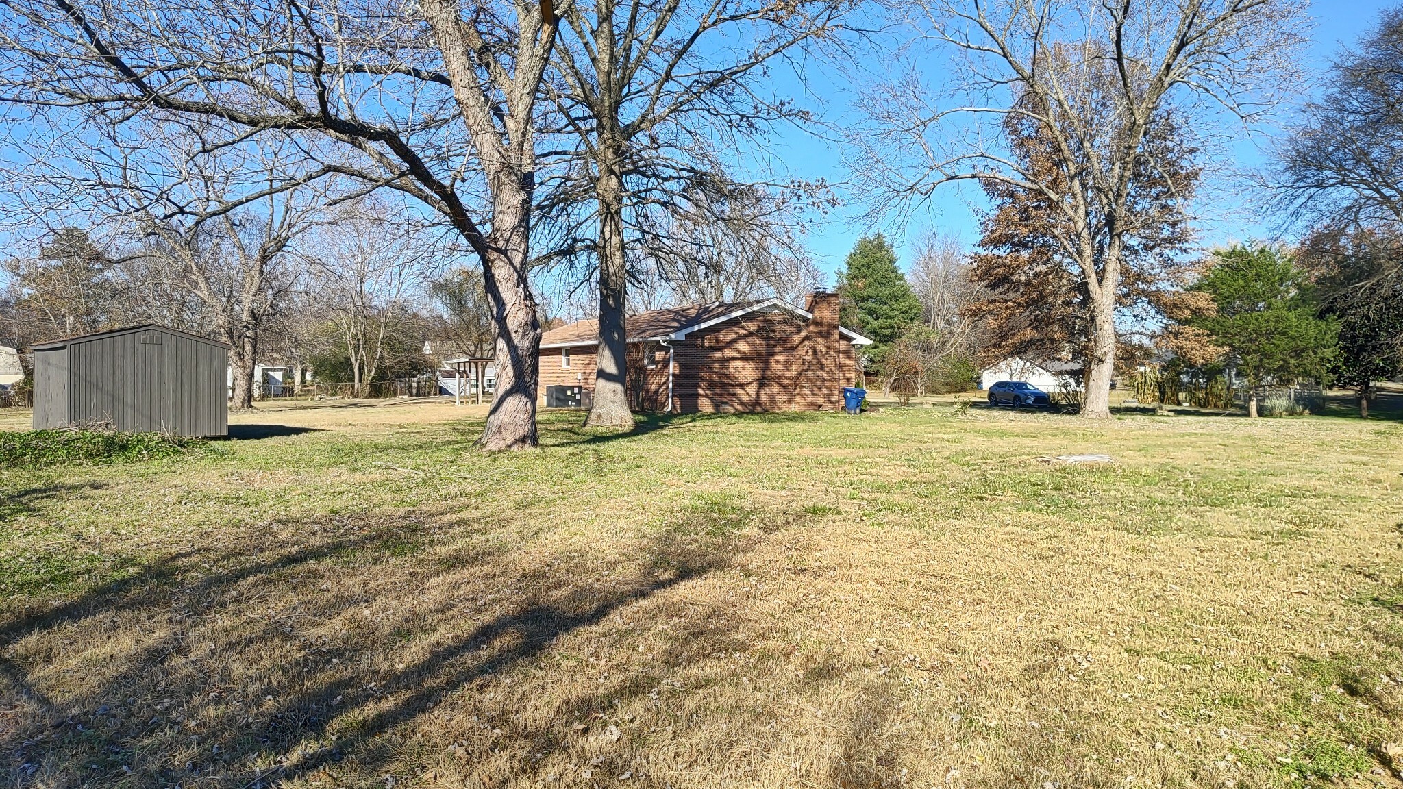 Property Photo:  114 Pitts Ave  TN 37138 