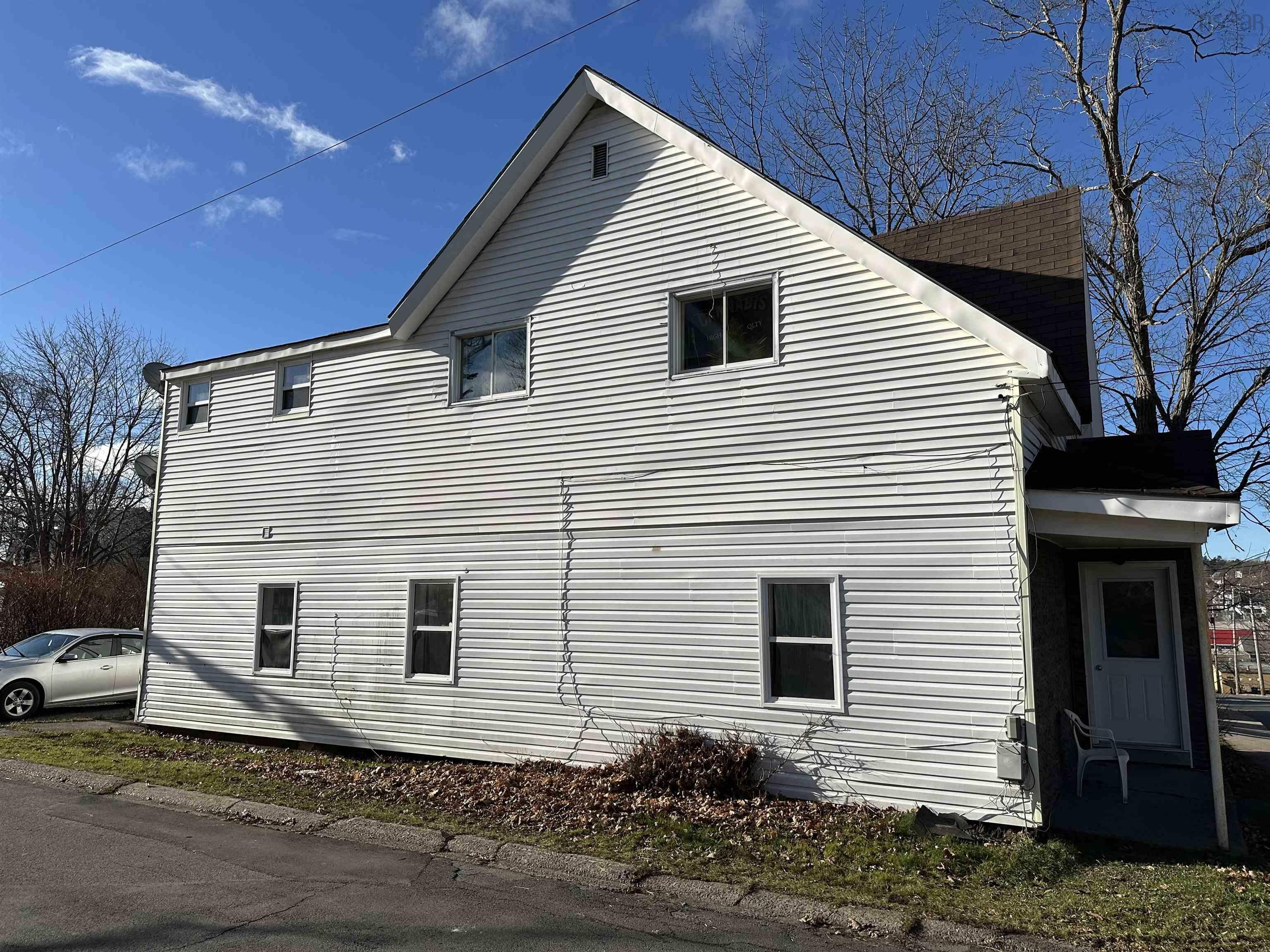 Property Photo:  277 Maclean Street  NS B2H 4N1 