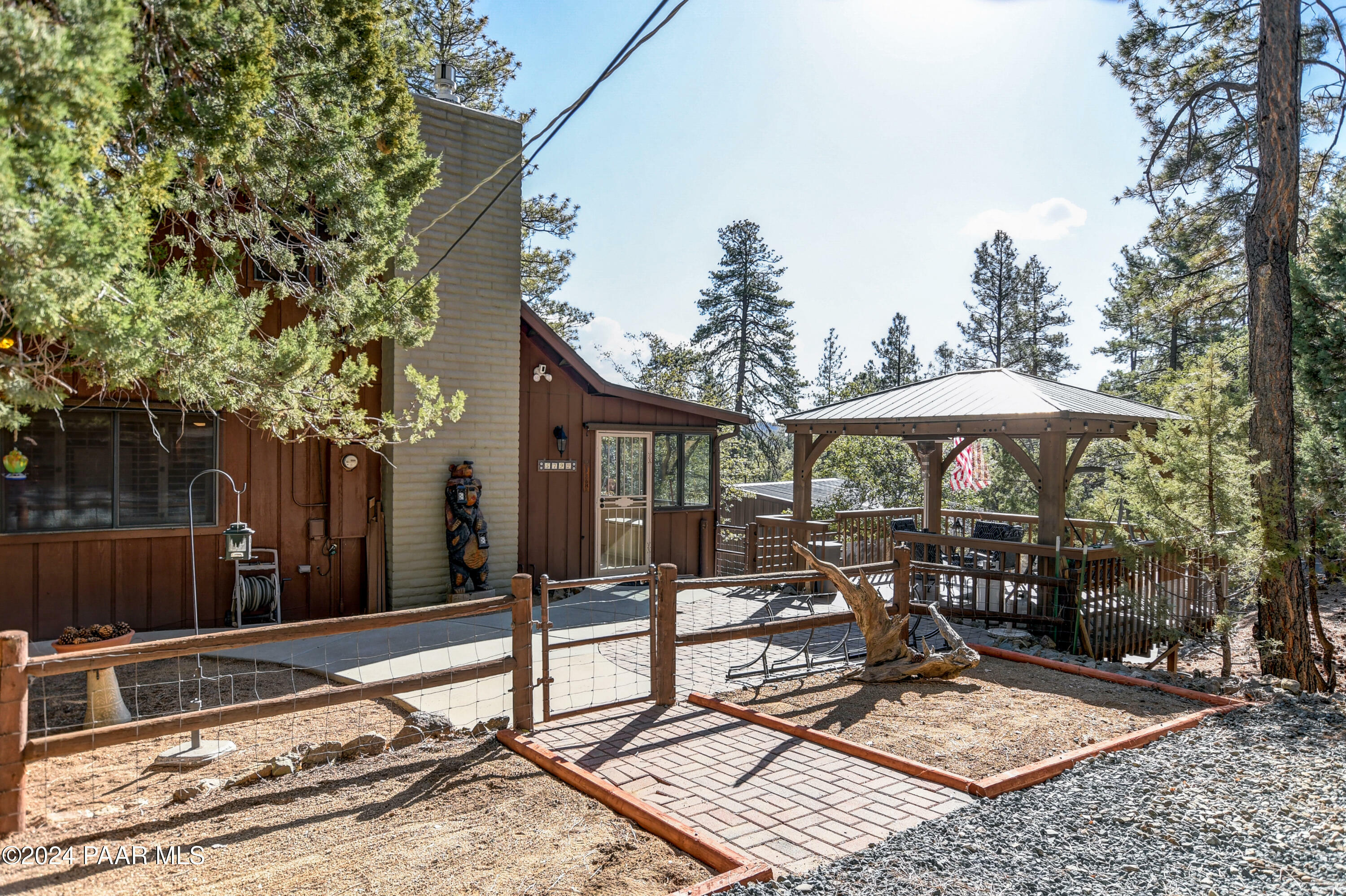 Property Photo: 5792 W Pine Cove AZ 86305