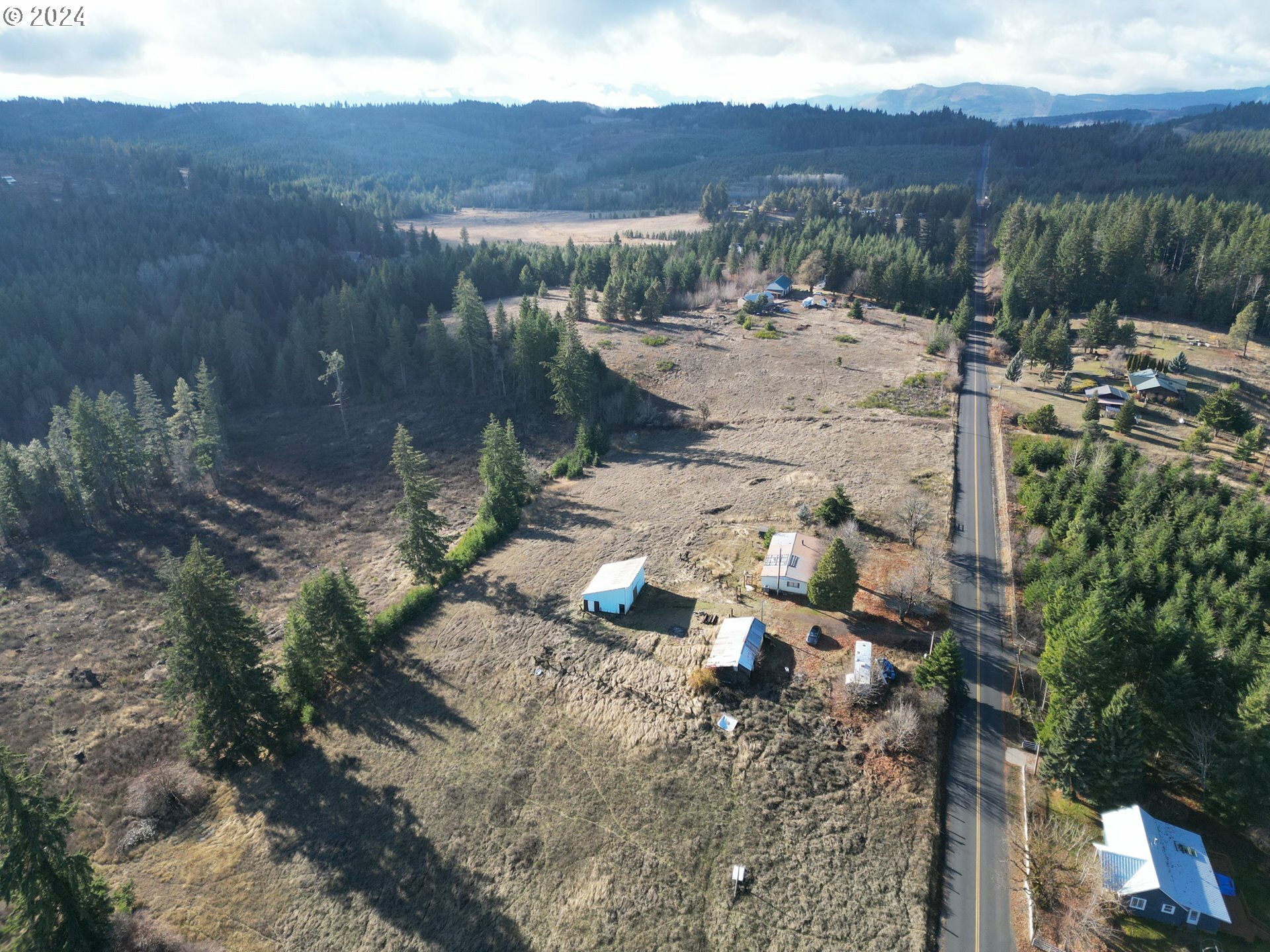 Property Photo:  232 Bates Rd  WA 98672 