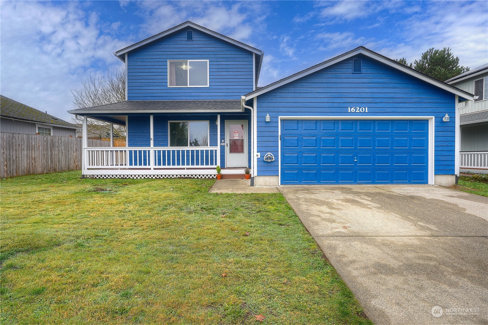 16201  Vancil Loop SE  Yelm WA 98597 photo