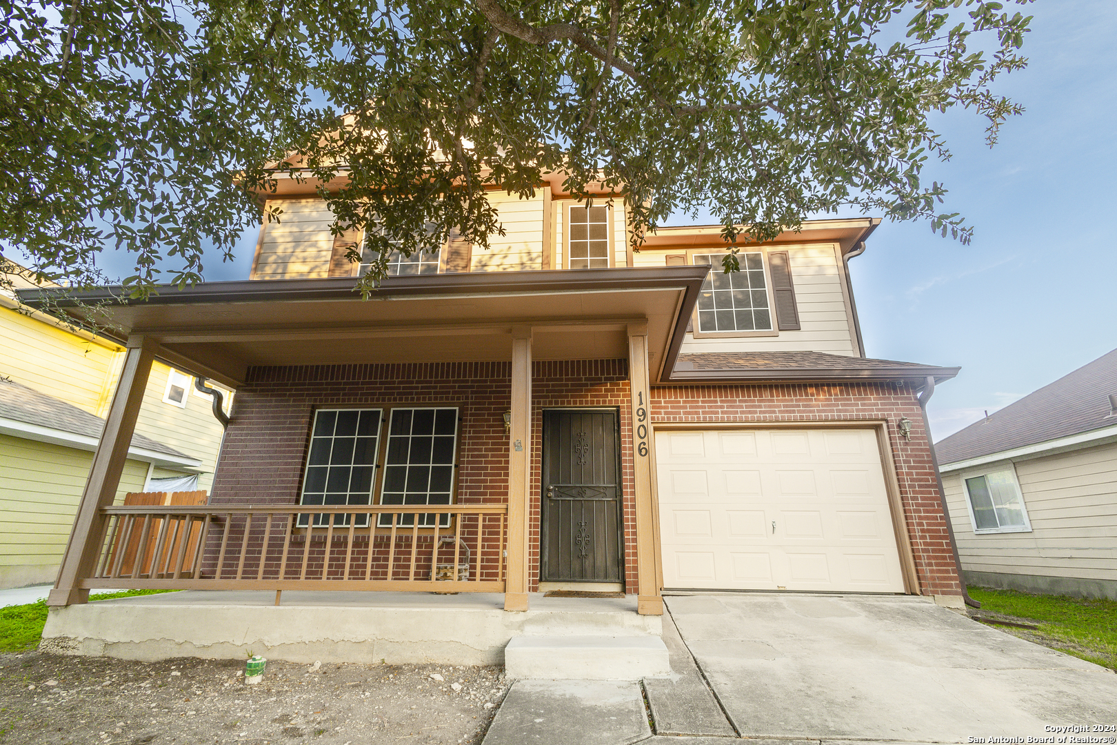 Property Photo:  1906 Desert Willow  TX 78227 