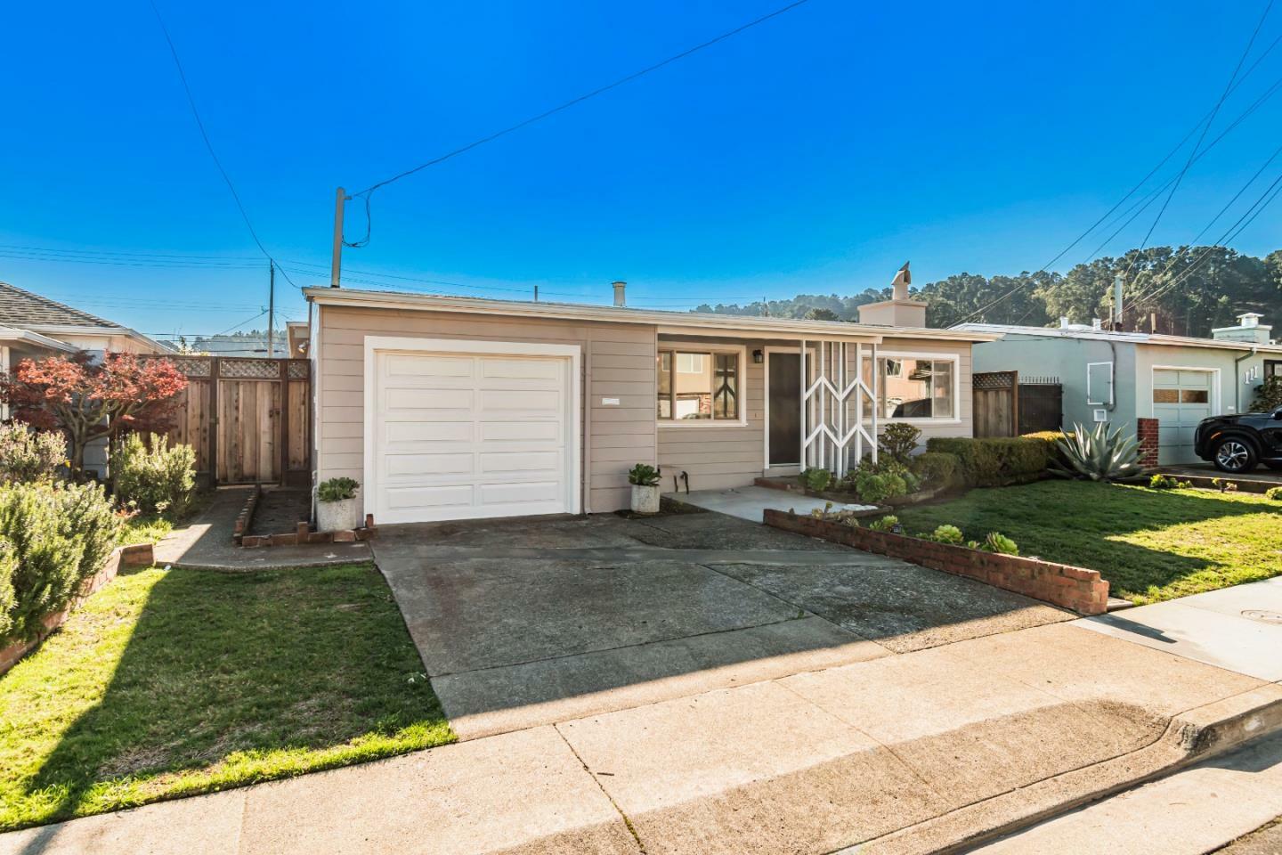 Property Photo:  109 Adrian Avenue  CA 94080 