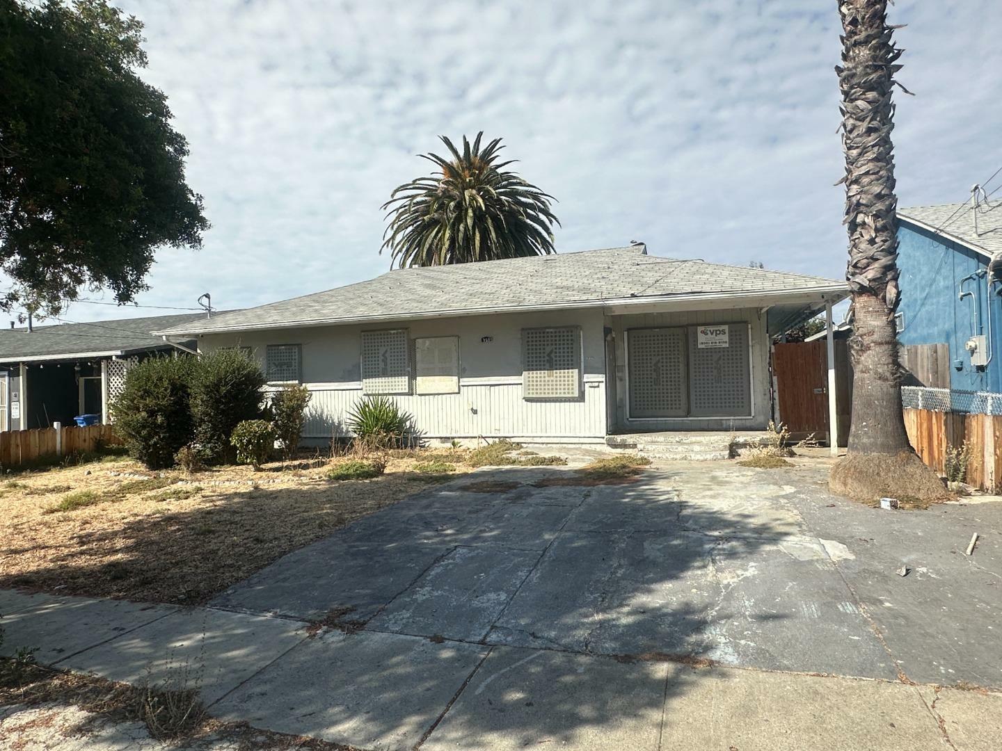 Property Photo:  350 Carson Drive  CA 94544 