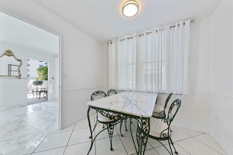 Property Photo:  2751 S Ocean Dr 208S  FL 33019 