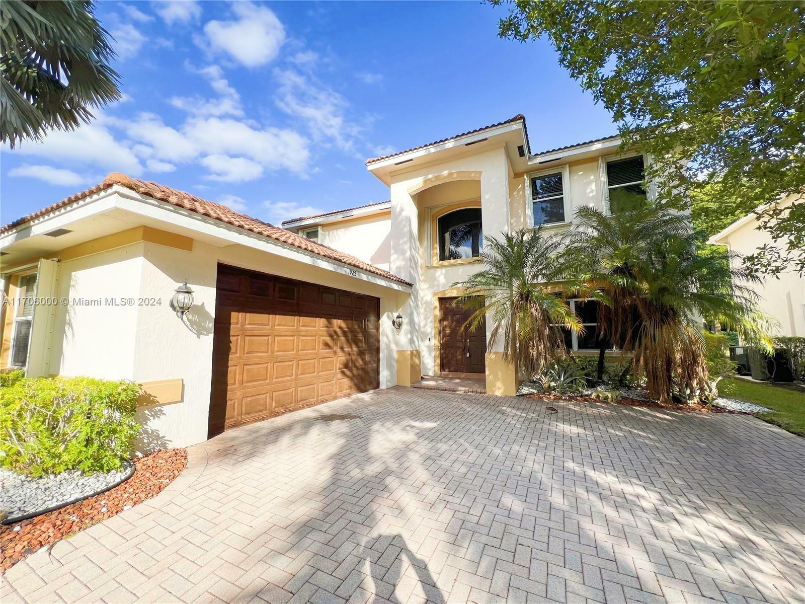 1983 Harbor View Cir  Weston FL 33327 photo