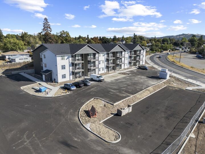 1651 E North Foothills Dr  Spokane WA 99207 photo