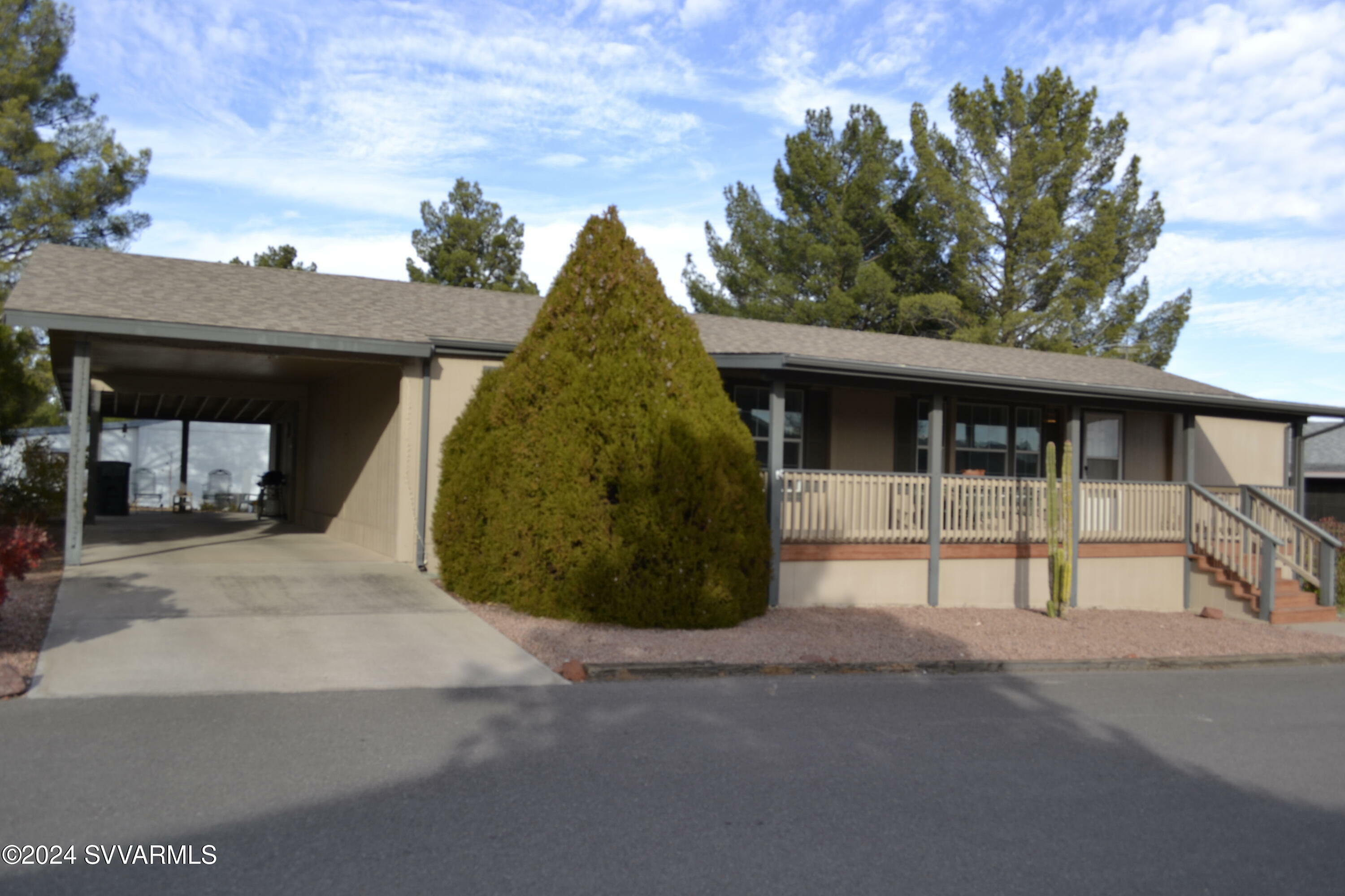 Property Photo:  2050 W State Route 89-A 149  AZ 86326 