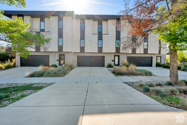 Property Photo: 712 S 1000 E UT 84102