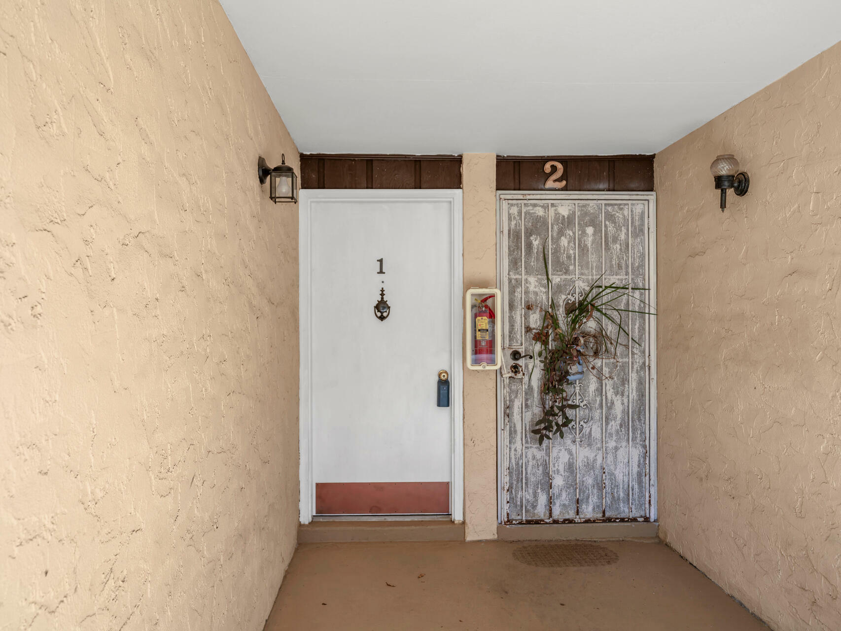 Property Photo:  405 NE Marshall Drive Unit 01  FL 32548 