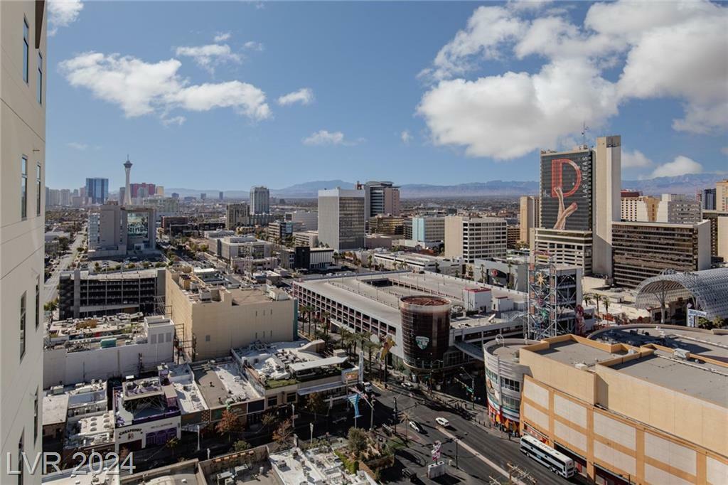 Property Photo:  150 Las Vegas Boulevard 2211  NV 89101 