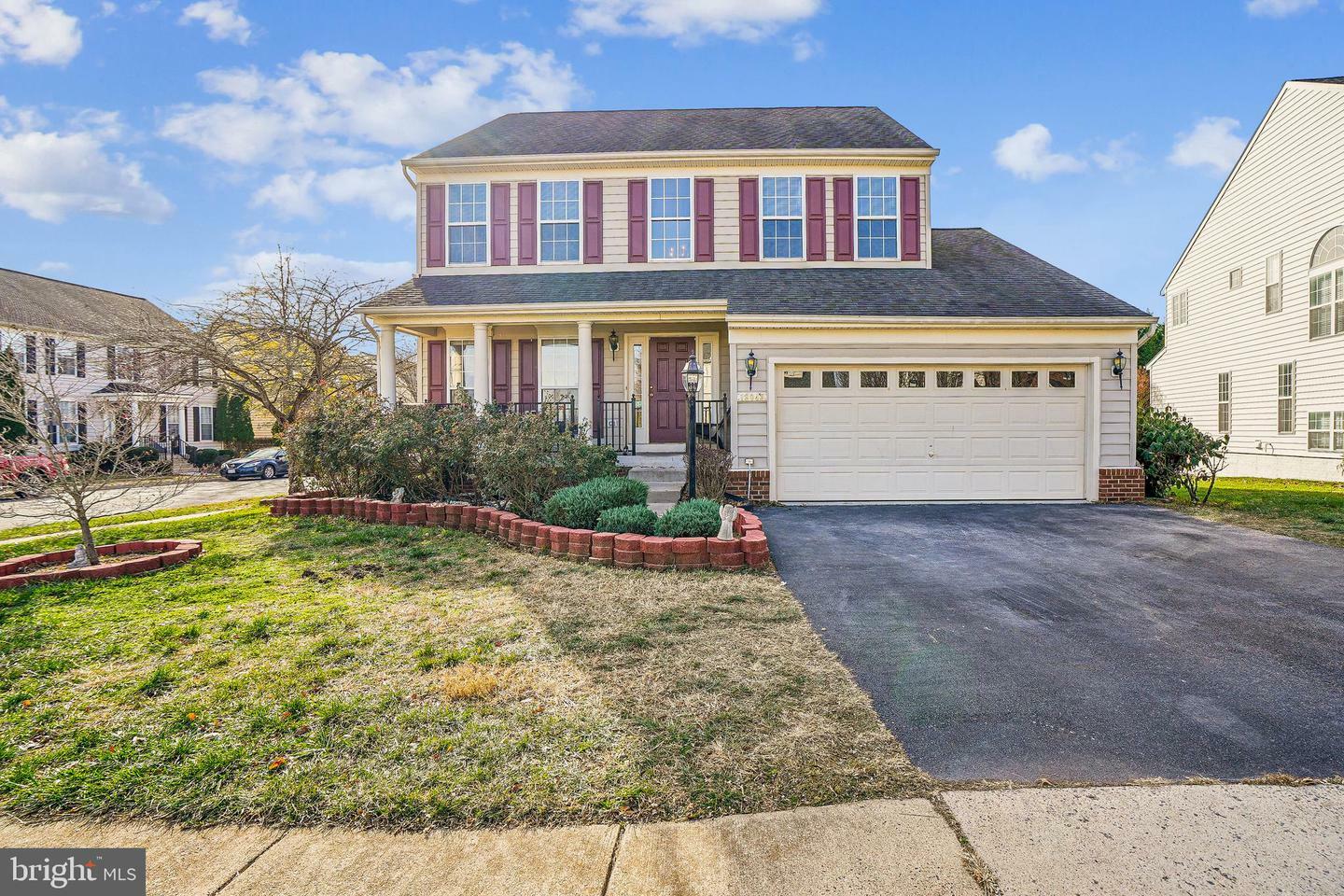 Property Photo:  18043 Camdenhurst Drive  VA 20155 